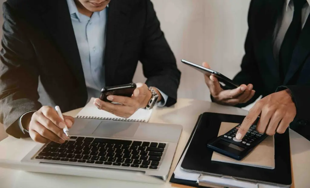 The Economics of Online Degrees