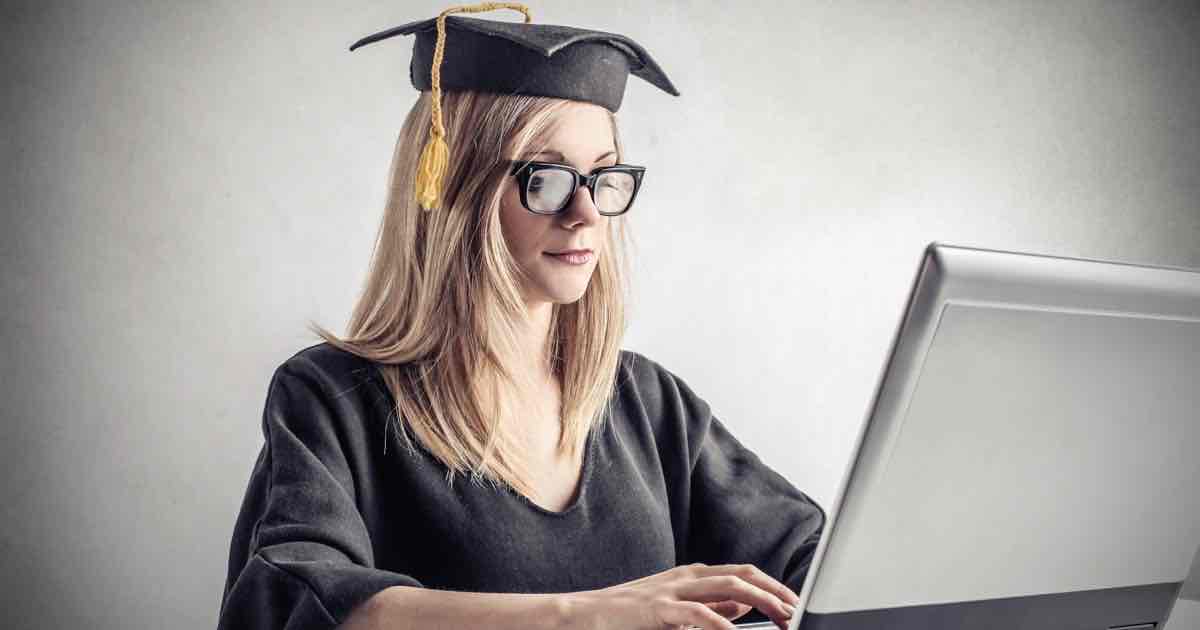 Online Degrees in Tech: Staying Relevant in the Digital Age