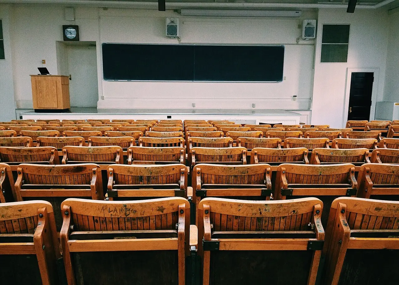 Addressing the Gender Gap in STEM Fields in Indian Colleges